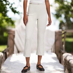 NWT Lululemon Ribbed Softstreme Zip-Leg High-Rise Cropped Pant 25" Bone size 2